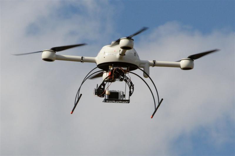 Drone smokkelt drugs gevangenis in