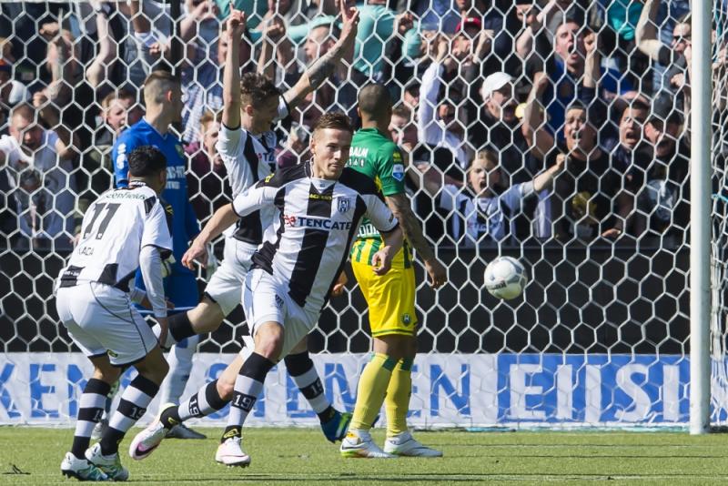 Gladon zorgde voor de late gelijkmaker tegen ADO Den Haag (Pro Shots/Erik Pasman)