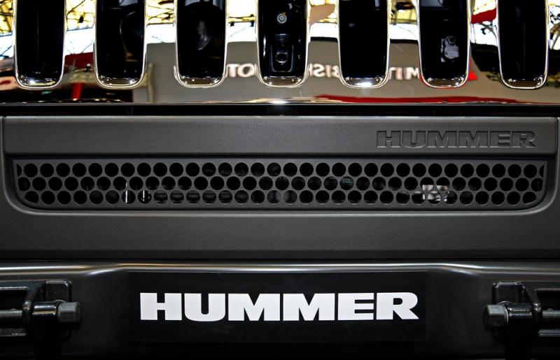 Tupacs Hummer onder de hamer