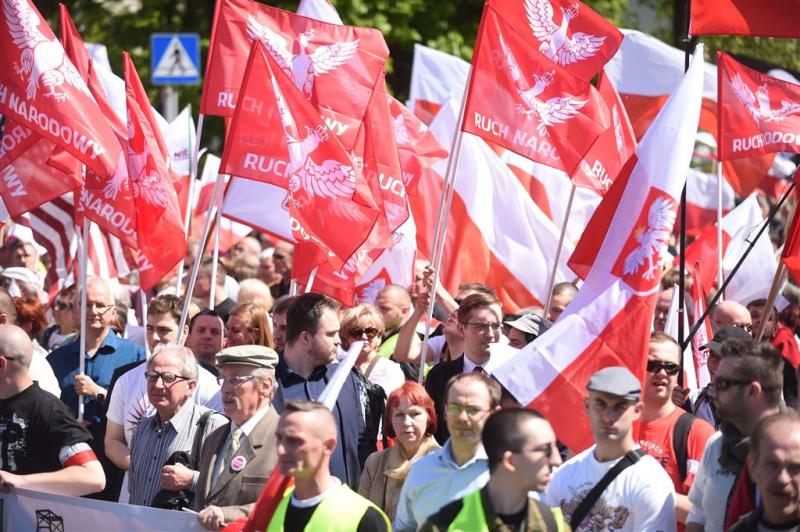 Polen protesteren tegen EU