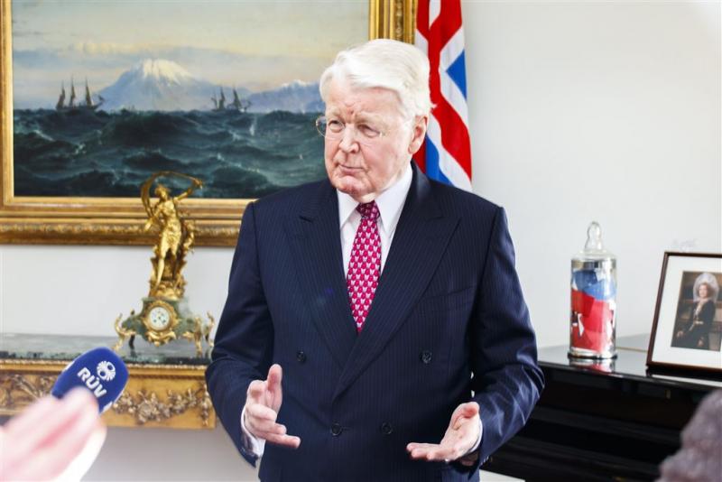 President IJsland ziet af van zesde termijn