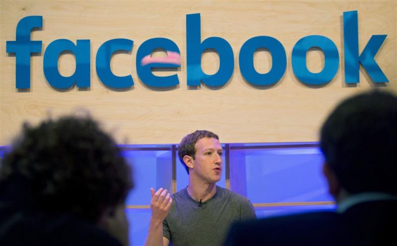 Zuckerberg ontkent selectie trending topics