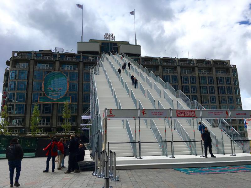 De Trap bij Rotterdam Centraal Station (Foto: Peter Breuls)