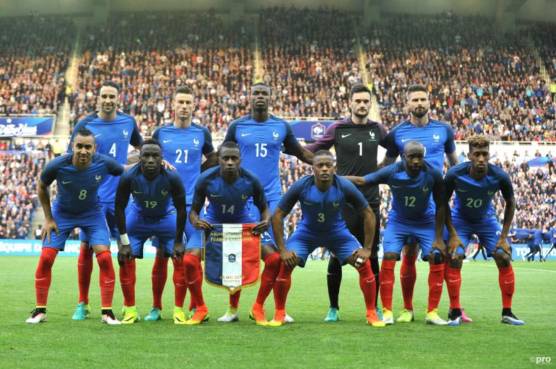Het Franse elftal voor het oefenduel met Kameroen. 