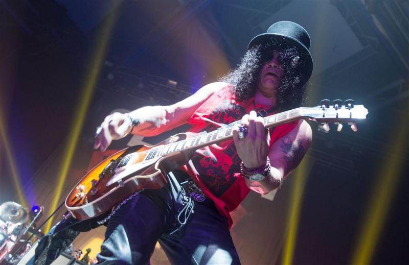 Slash helpt Canadese rockers vooruit
