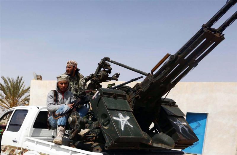 IS verdreven uit luchtmachtbasis in Libië