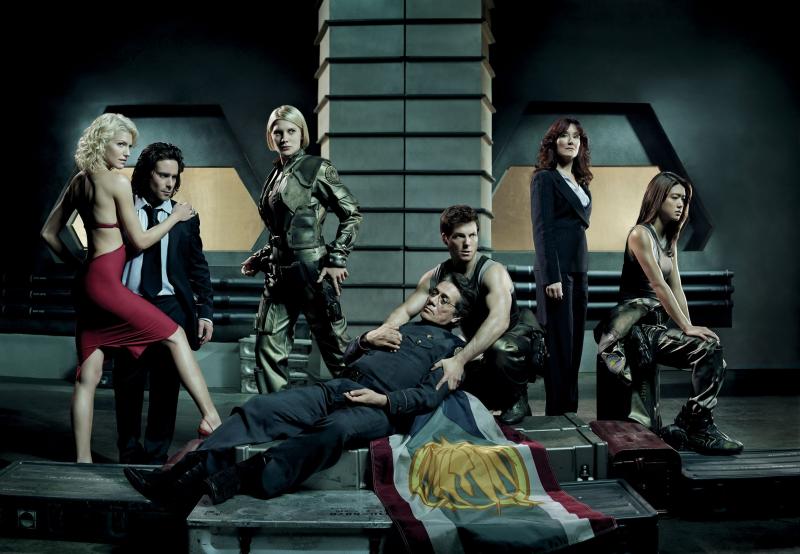 De cast van de 2003-versie van Battlestar Galactica