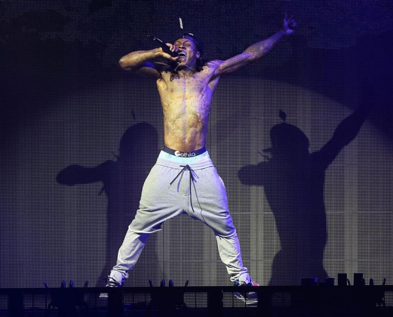 Lil Wayne maakt noodlanding