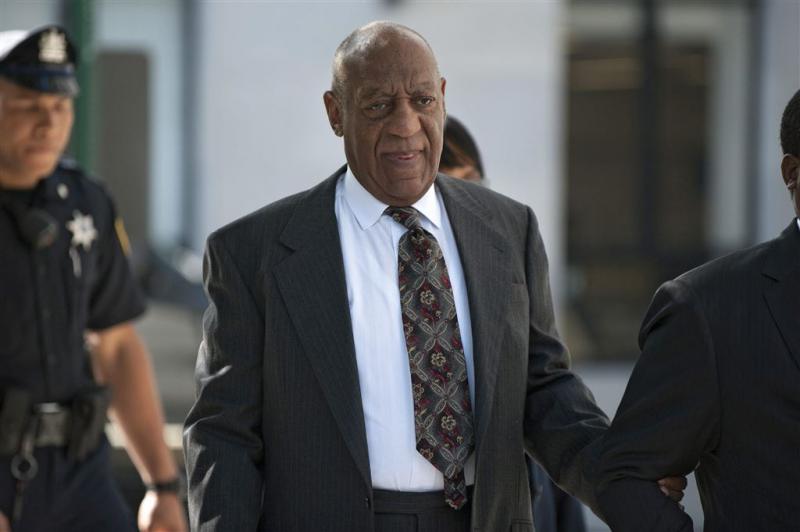 Cosby dient verzoek staking rechtszaak in 