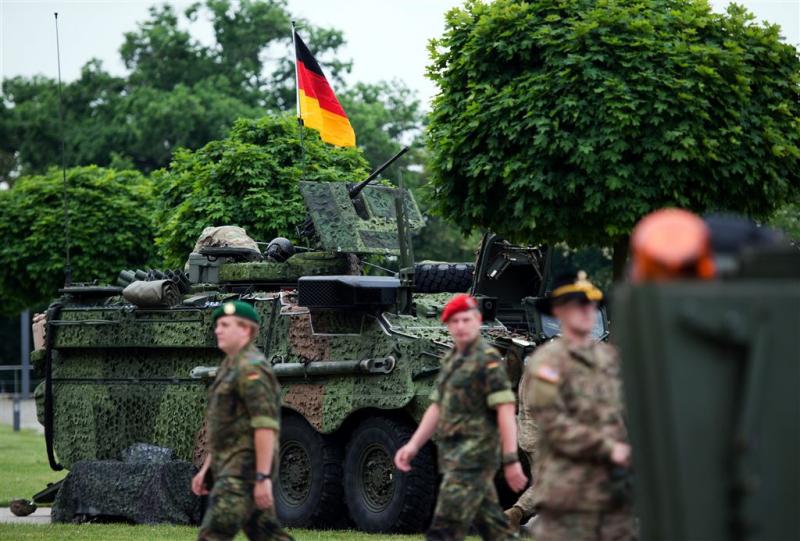 Berlijn wil EU-militairen in leger