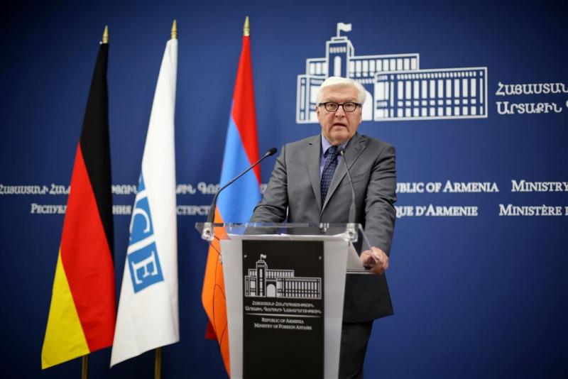 Duitse minister bezoekt gedenkteken Armenië