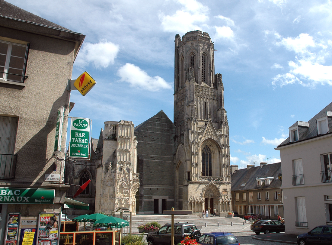 De kerk in Saint-Lô (Foto: WikiCommons)