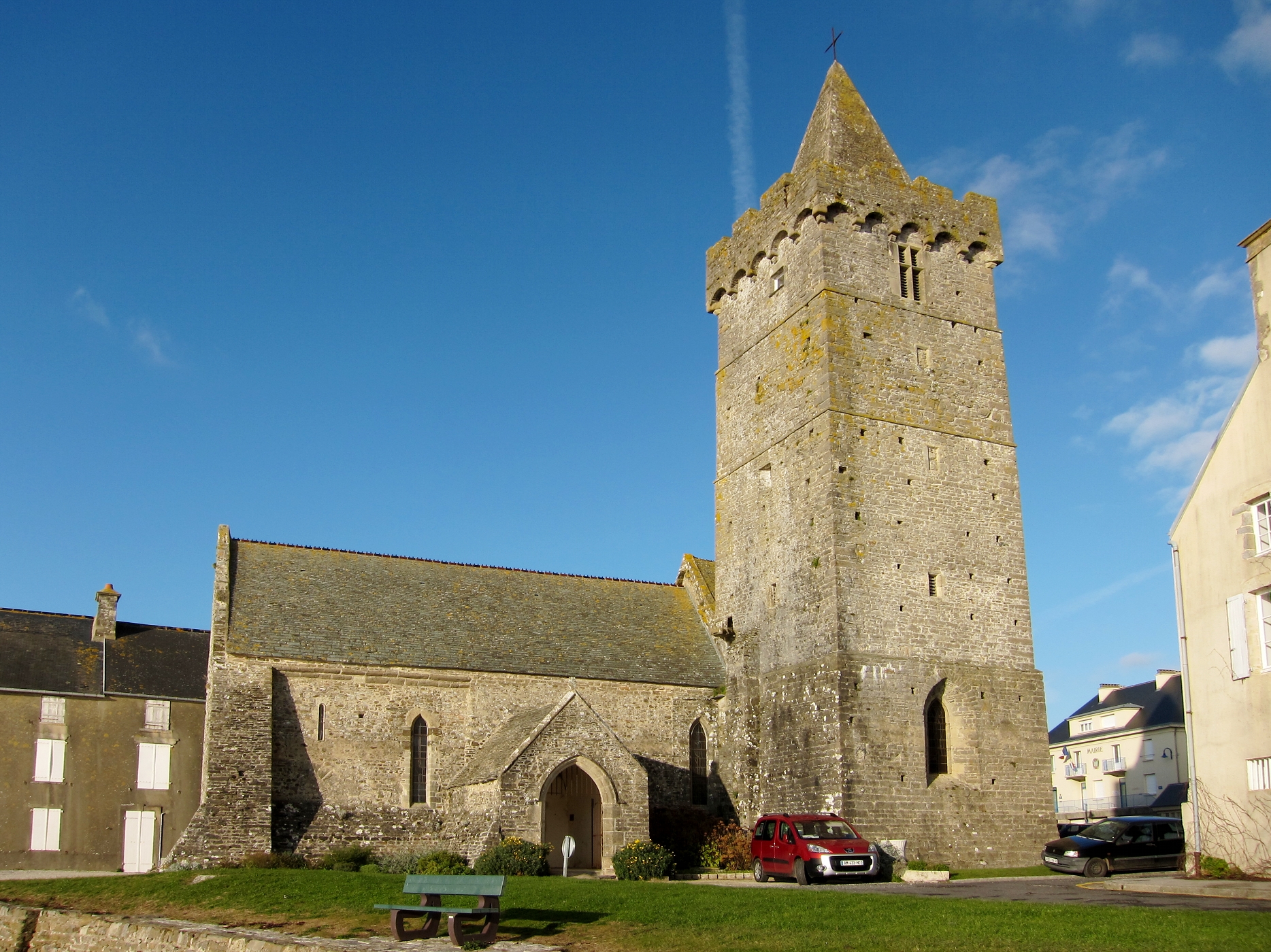 Schitterend kerkje in Portbail (Foto: WikiCommons)