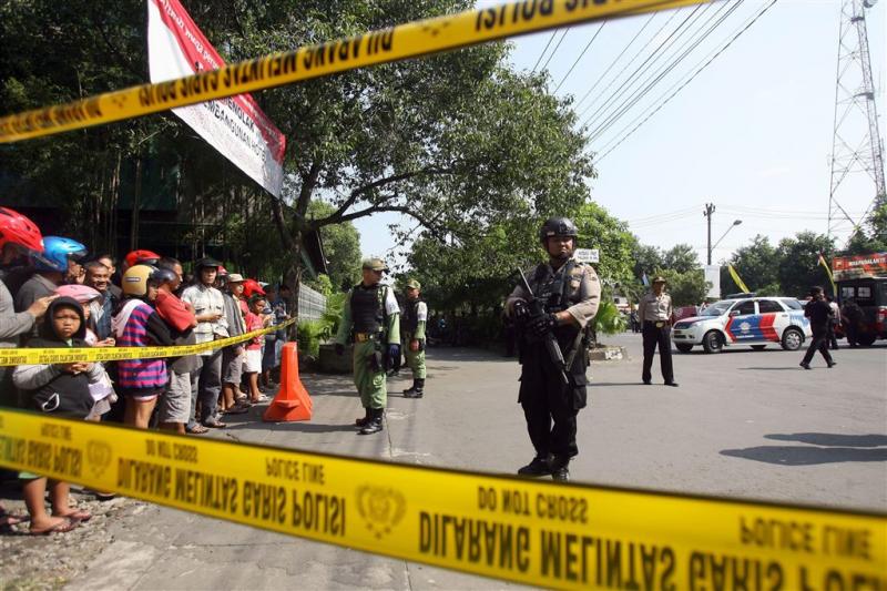 Explosie bij Indonesisch politiebureau