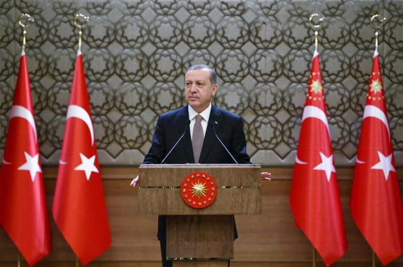 Erdogan geeft Gülen de schuld van coup