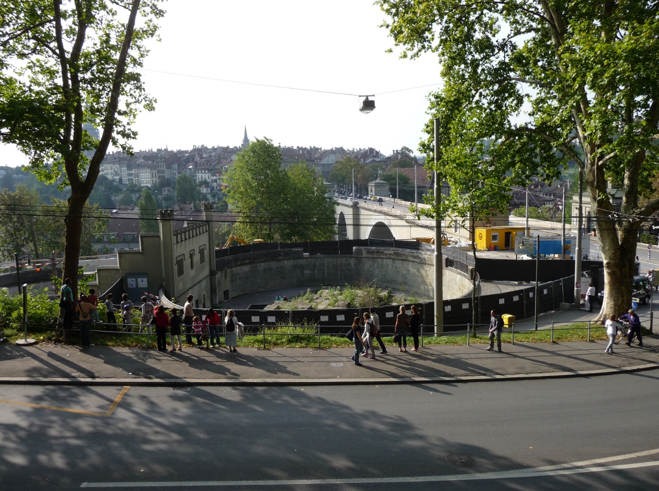 De Bärengraben in hartje Bern (Foto: WikiCommons)