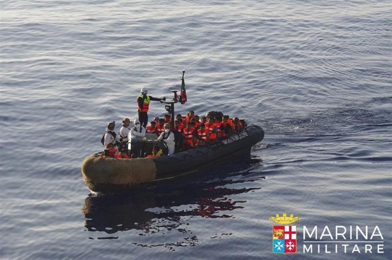 Duizenden bootvluchtelingen gered bij Libië
