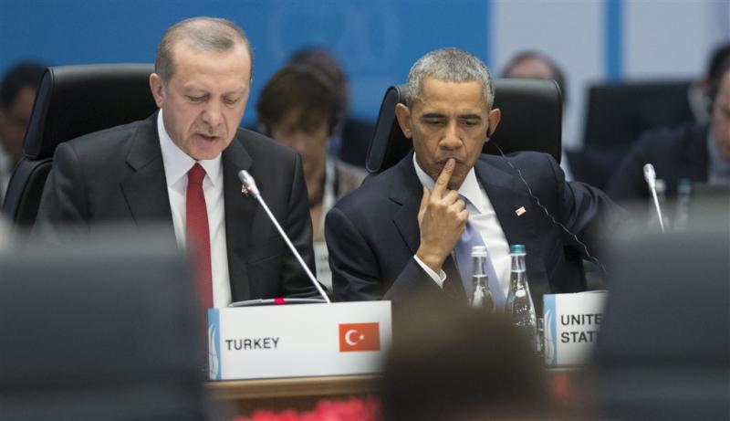 Obama herinnert Erdogan aan democratie