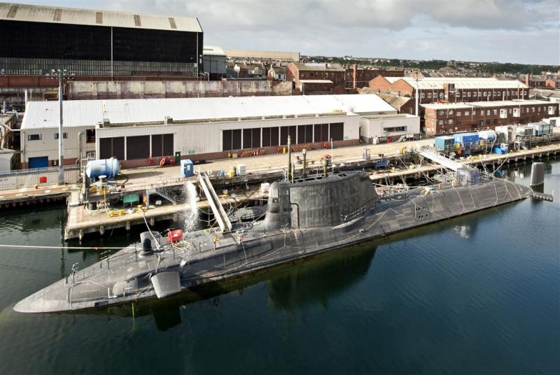 Madrid wil uitleg over Britse onderzeeër
