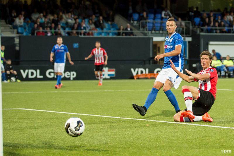 Jong PSV speler Sam Lammers maakt zijn vierde van de avond (Pro Shots / Marcel Bonte)