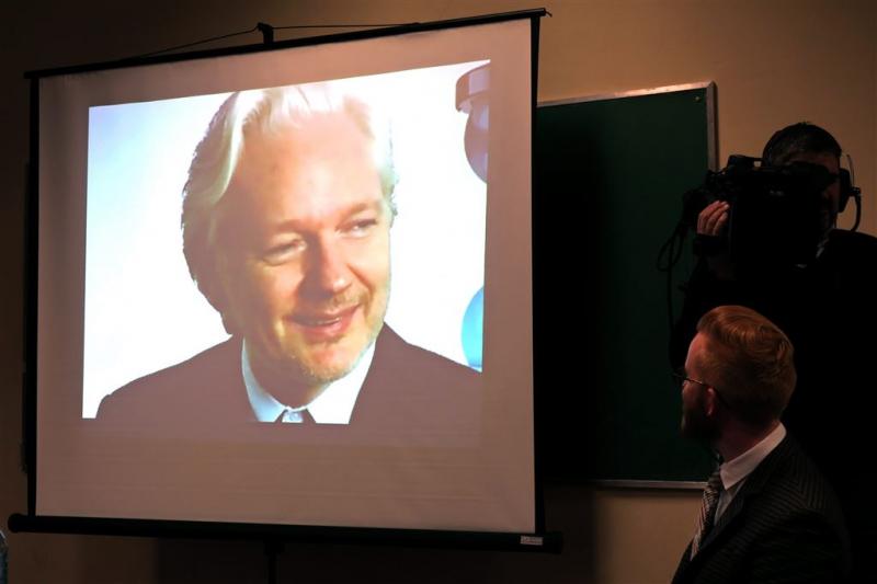 Zweden mag Assange ondervragen in ambassade