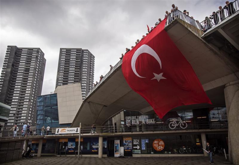Onderzoek naar bedreigingen Turken Rotterdam