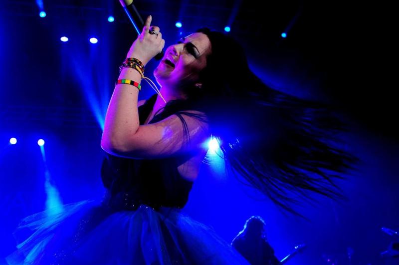 Evanescence gaat weer op tournee