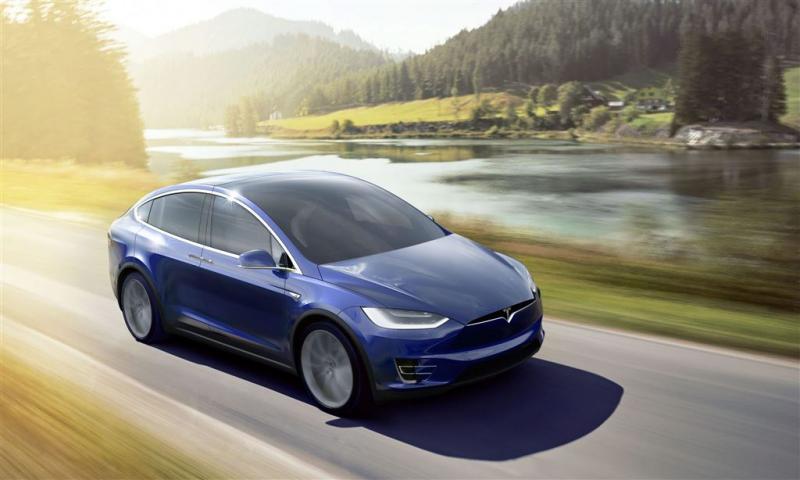 Nieuwe Tesla kan verder op sterkere batterij