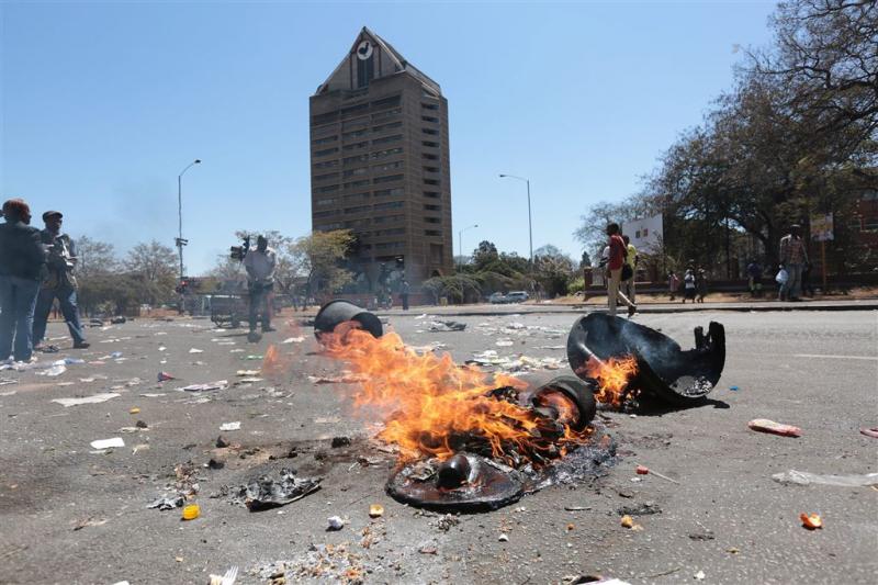 'Geen Arabische Lente in Zimbabwe'