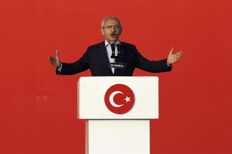 Turkse oppositie: zuiveringen gaan te ver
