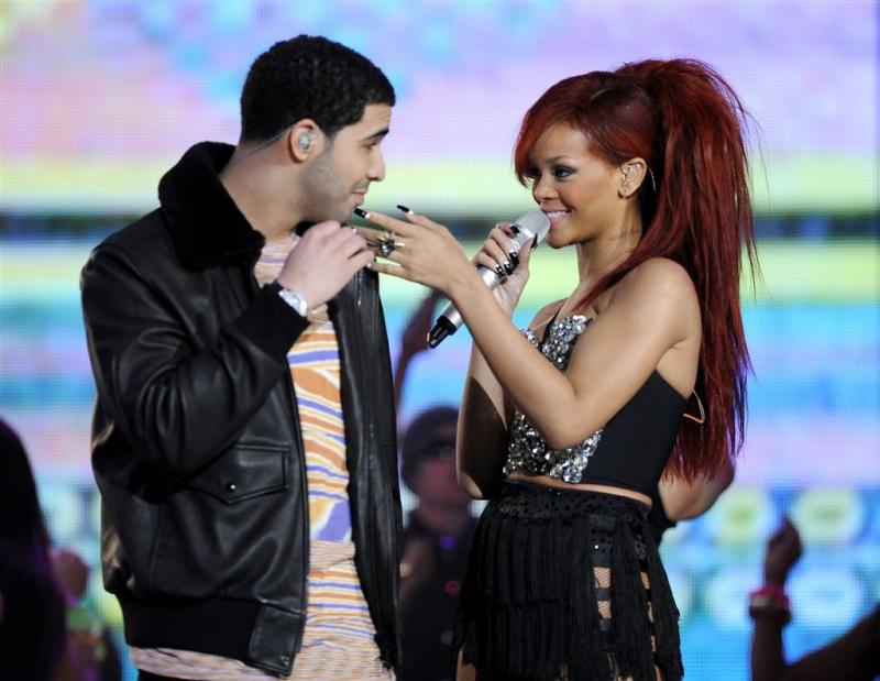 Drake behandelt Rihanna als prinses