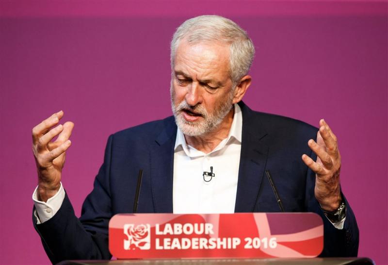 Corbyn nog populairder als Labour-leider