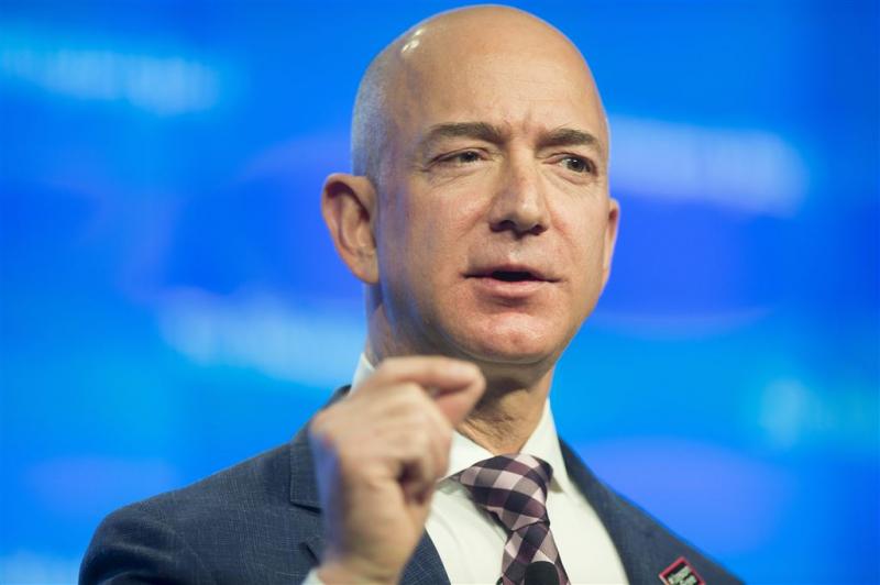 Amazon-baas gaat raketten bouwen