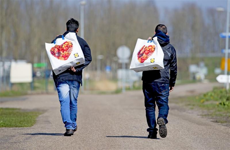 2400 asielzoekers in augustus naar Nederland