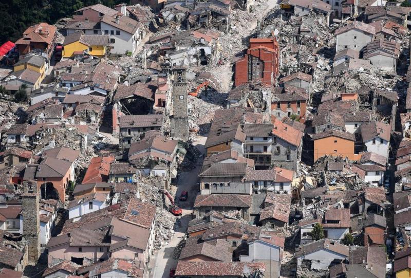 'Schade aardbeving Italië rond 4 miljard'