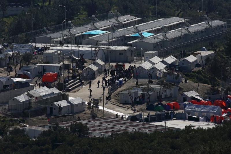 Griekenland wil vluchtelingen naar vasteland