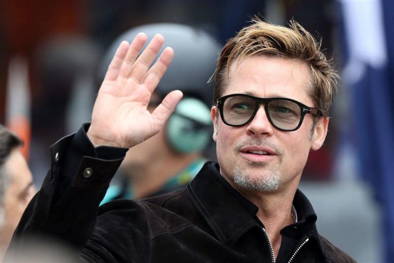 'Brad Pitt heeft het moeilijk met scheiding'