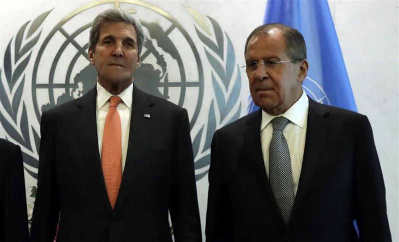 Lavrov spreekt Kerry, verdedigt aanval Aleppo