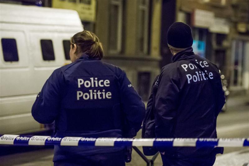 Agenten neergestoken in Brussel