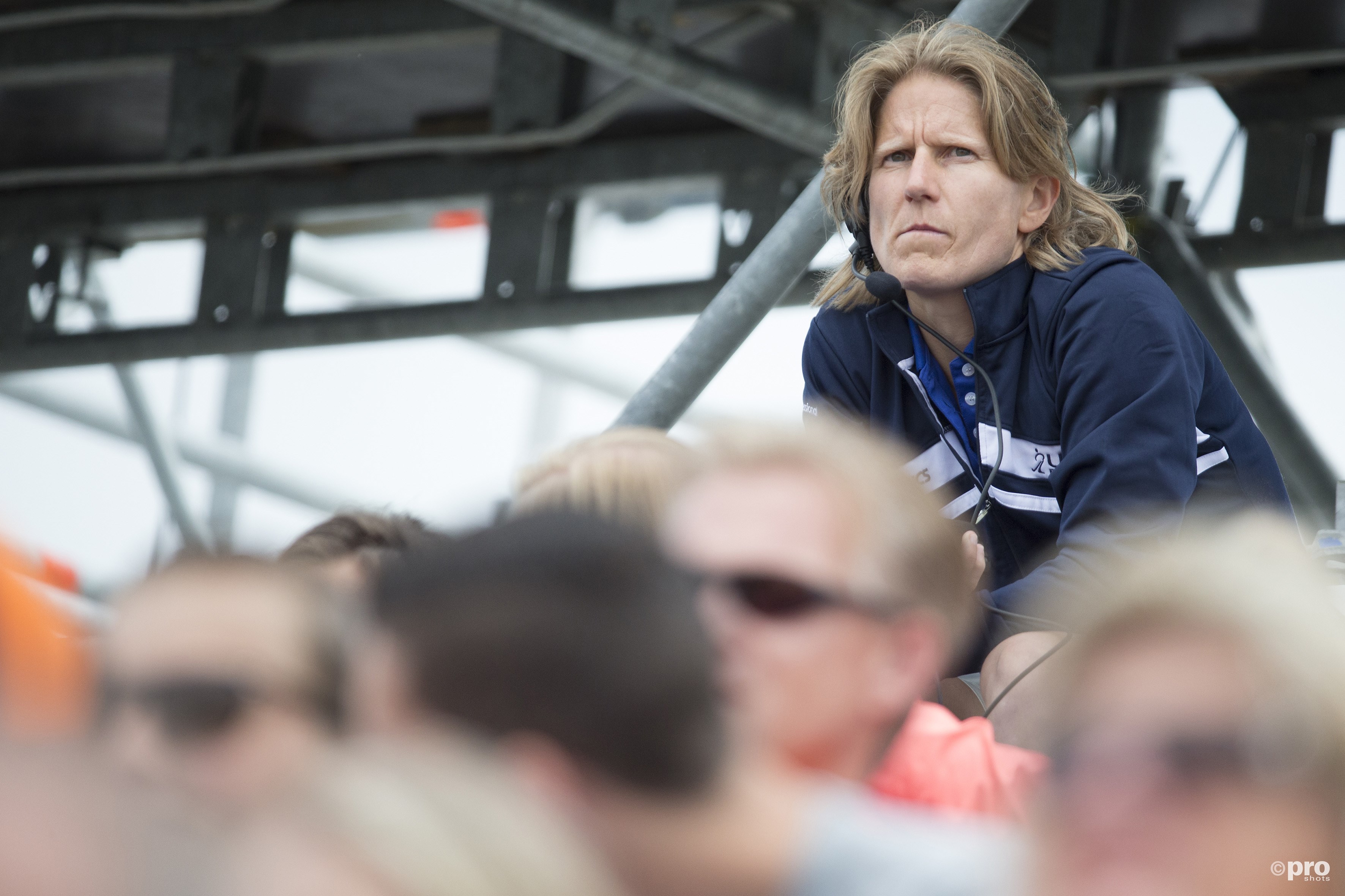 Janneke Schopman hier tijdens het WK in Den Haag hoog in het stadion. (PRO SHOTS/Willem Vernes)