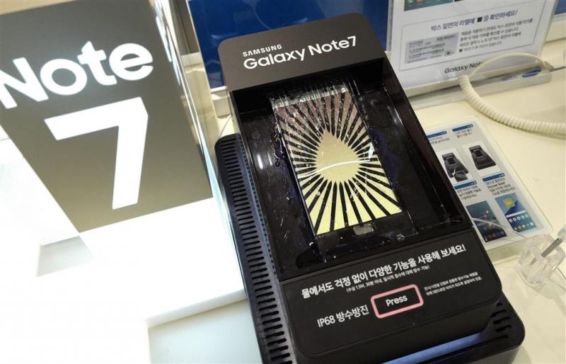 Samsung legt verkoop Note 7 wereldwijd stil