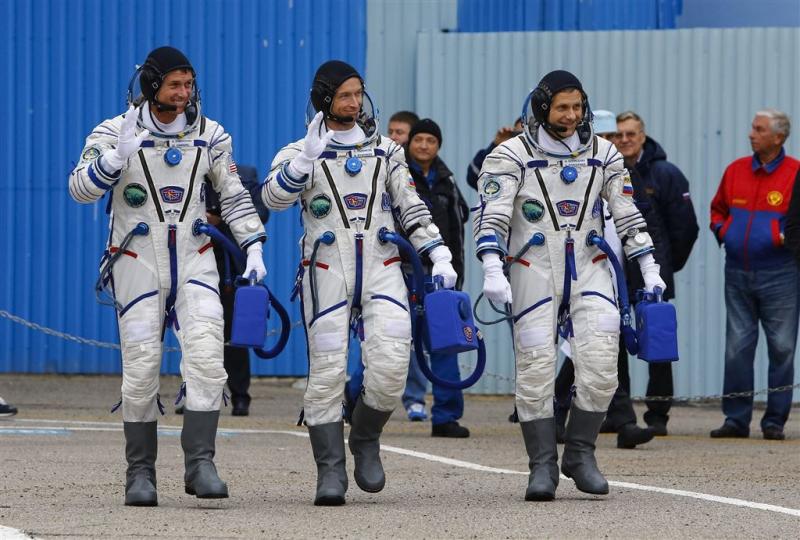 Astronauten met maand vertraging naar ISS