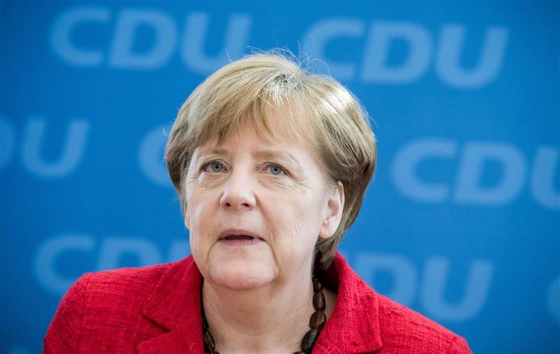 CSU steunt vierde termijn voor Merkel