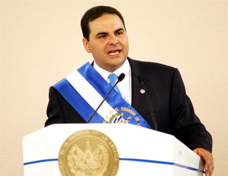Ex-president El Salvador vast voor fraude