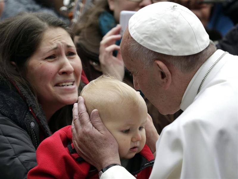 Paus prijst positieve aspecten van Reformatie