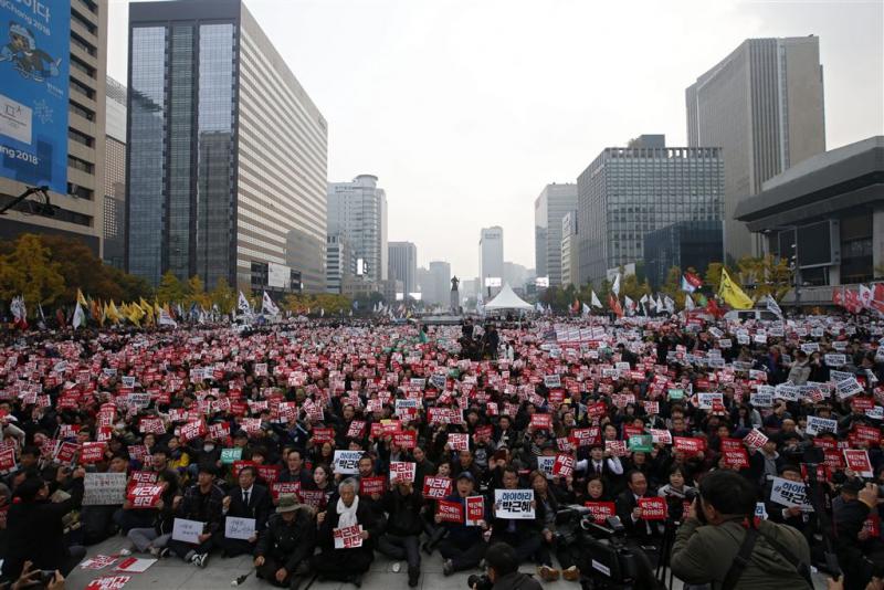 Betogers in Seoul eisen aftreden president