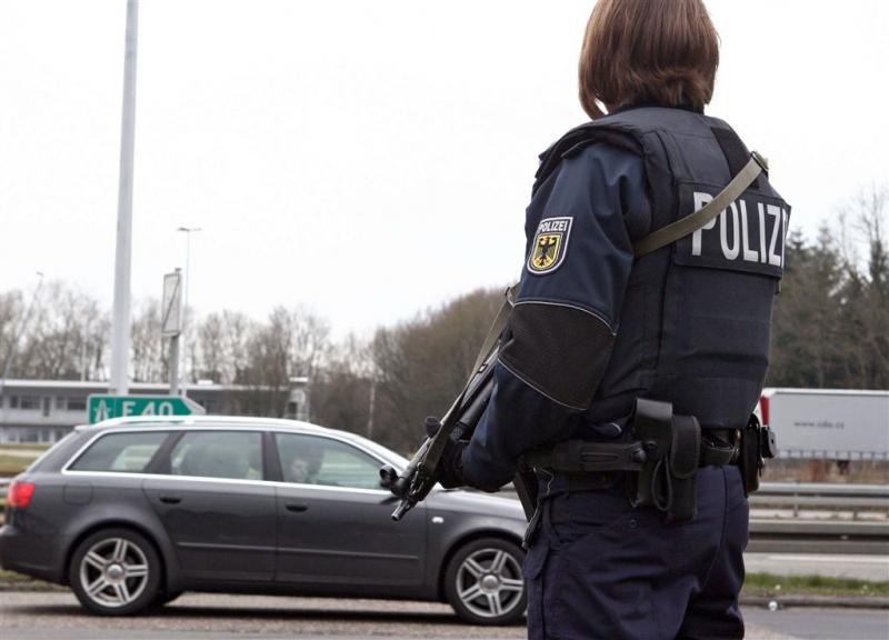 Duitse politie pakt 'thuiszorgcriminelen' op