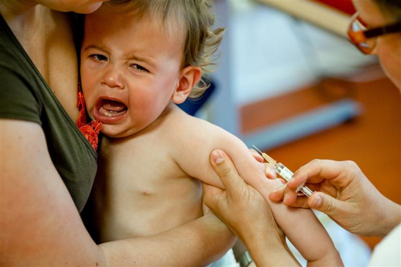 Twee miljoen voor meer uitleg vaccinaties