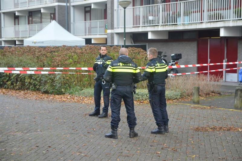 Twee doden in en bij flat Voorburg
