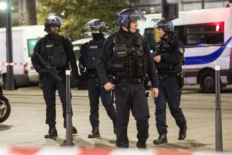 'Zesde verdachte terreurplan Parijs opgepakt'